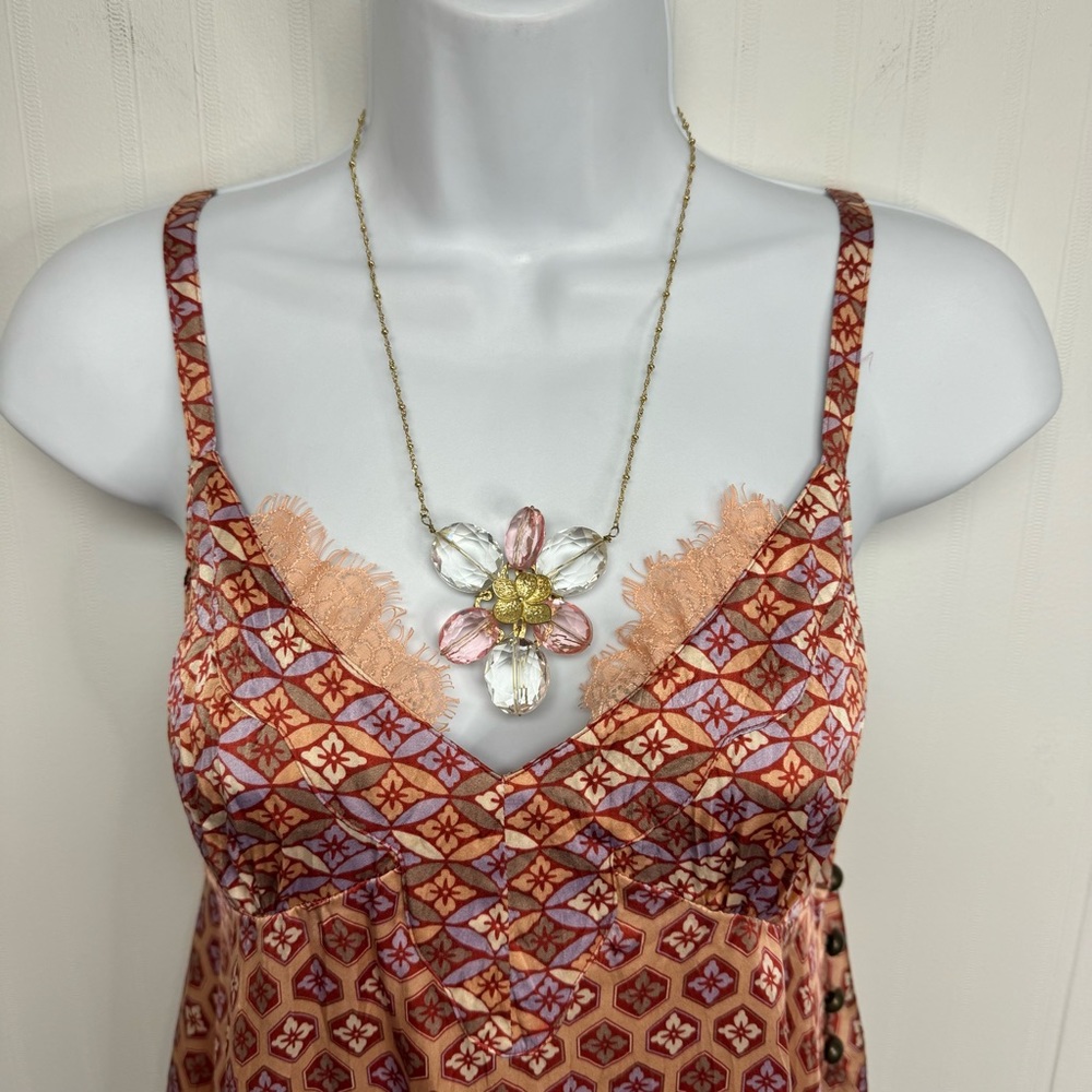 Flower Necklace 🌸🌼 - Picture 2 of 5